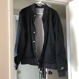 Black Nike button up jacket